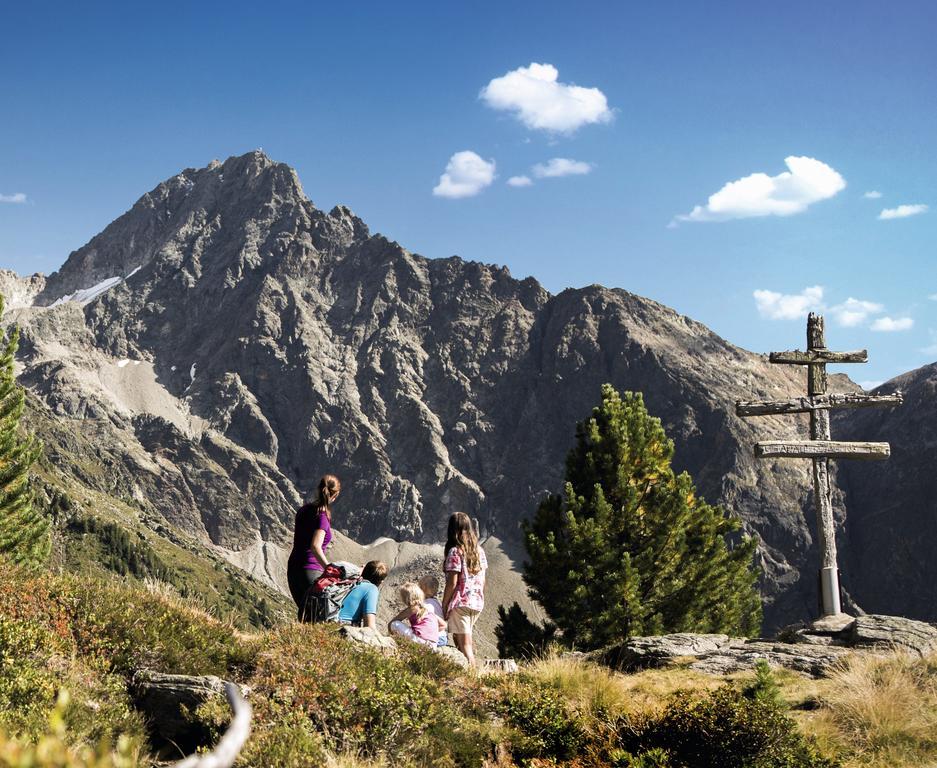 Hotel Haus Alpengluehn Sautens Exteriér fotografie